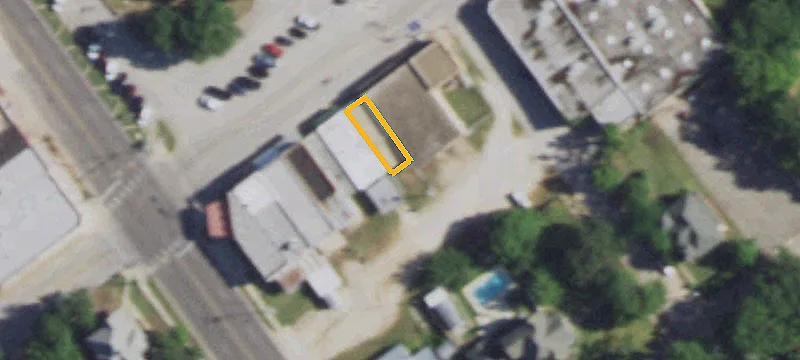 110 Boggess St
