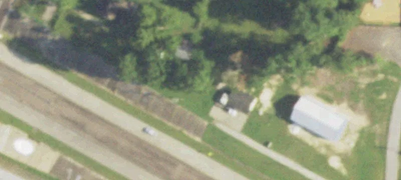 327 Ee E Ave
