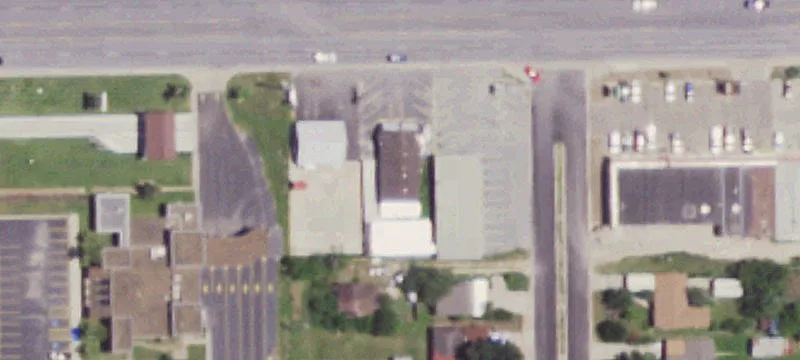 202 Edinburg Ave