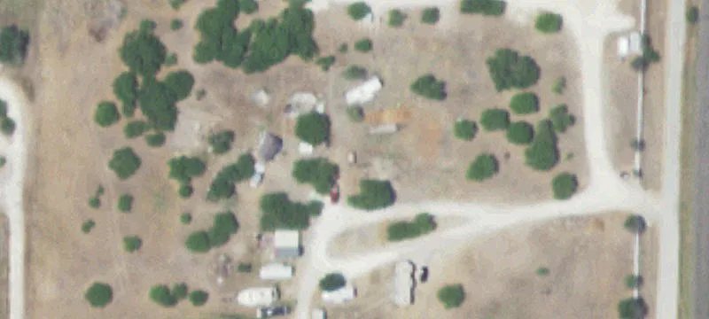 3409 Private Rd 2002