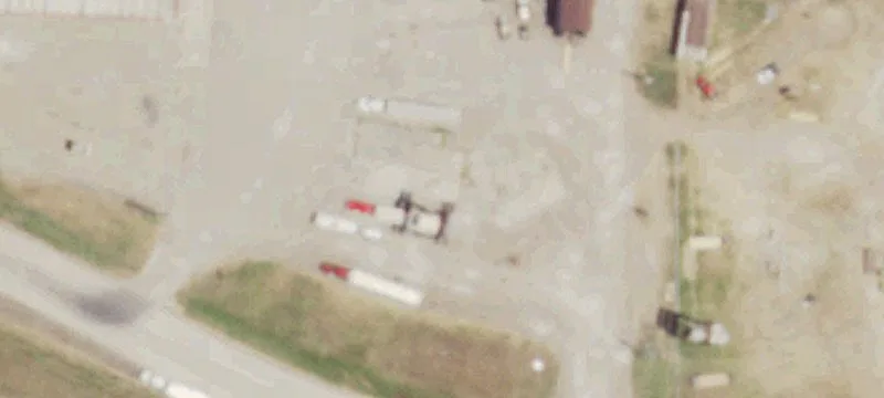 Frontage Rd