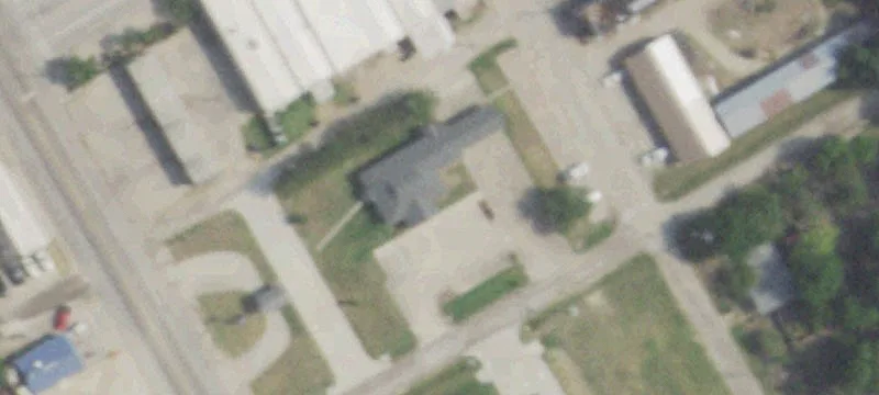 400 Ave B B