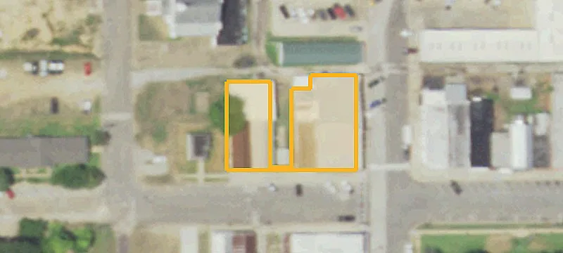 Main St