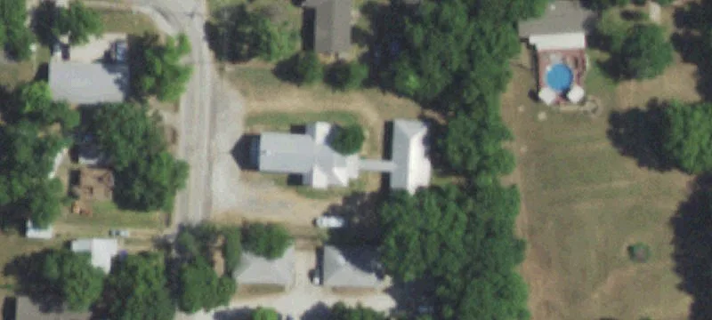 301 Main St