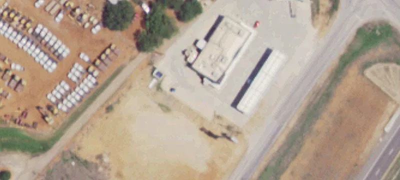 16290 Interstate Hwy 35