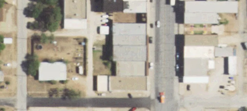 1242 Commercial Ave