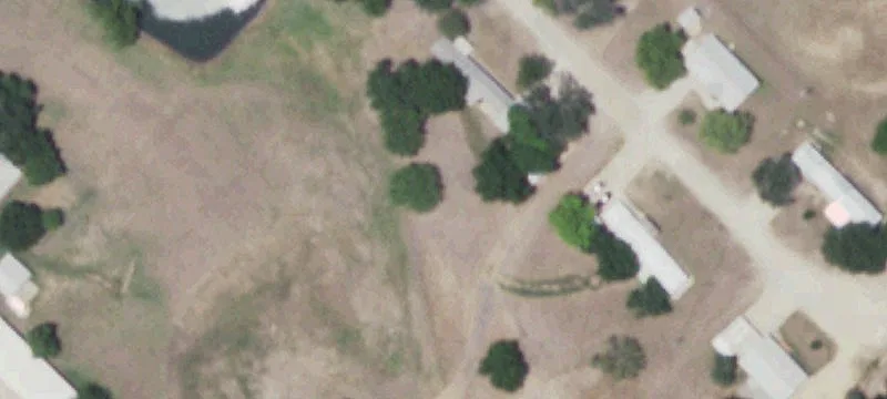 225 Lakecreek Dr