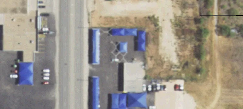 2125 Commercial Ave
