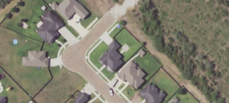201 Crestwood Dr