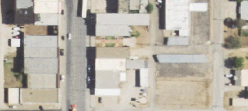 1231 Commercial Ave