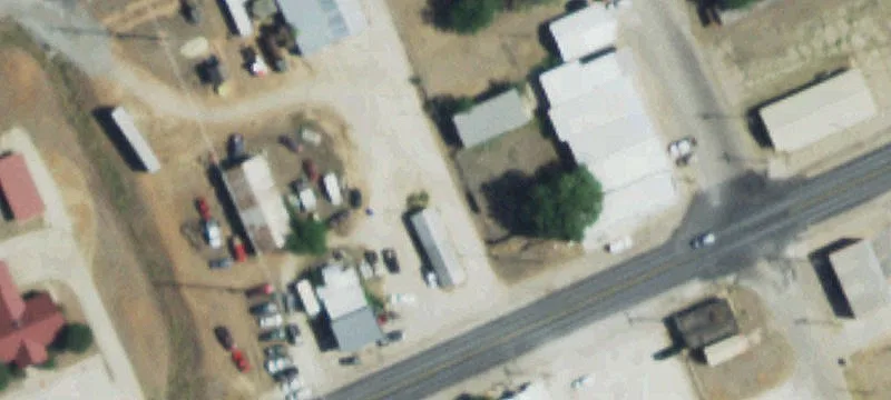 720 Ave E Ave