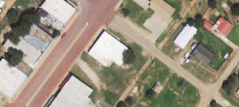 901 Main St