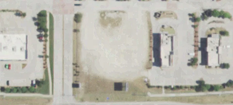 University Dr