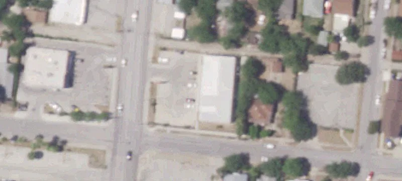 210 Zarzamora St