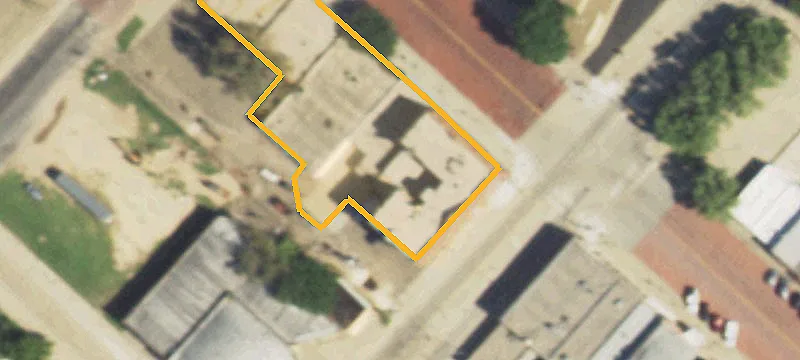 118 Main St
