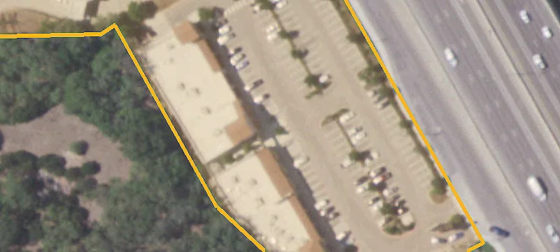 22015 Interstate 10