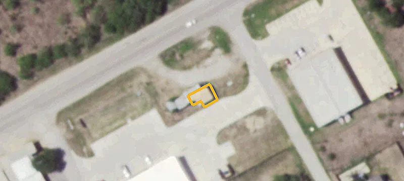 Hindes Ave Hwy 97