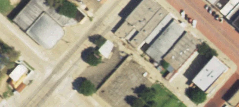 200 Main St