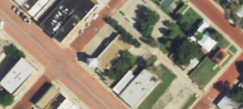 303 Main St
