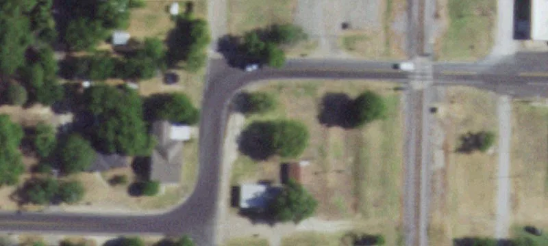 Willie Nelson Rd At E Walnut St