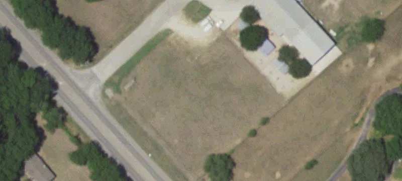 57 Thomas Dr