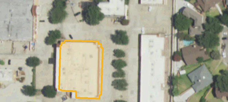 7114 Campbell Rd