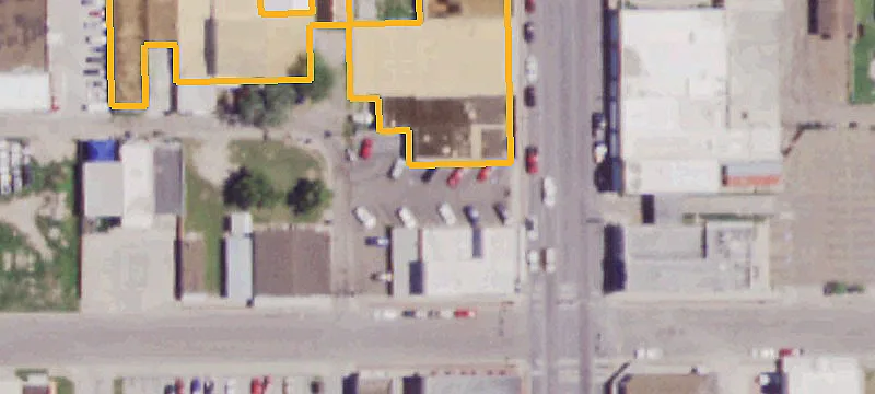 101 Main St