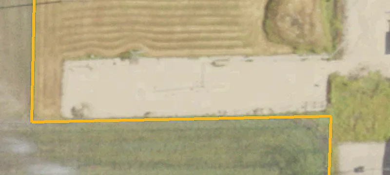8811 County Rd 916