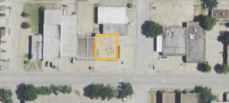 901 Main St