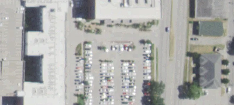 300 Davis St
