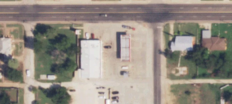 609 Main St