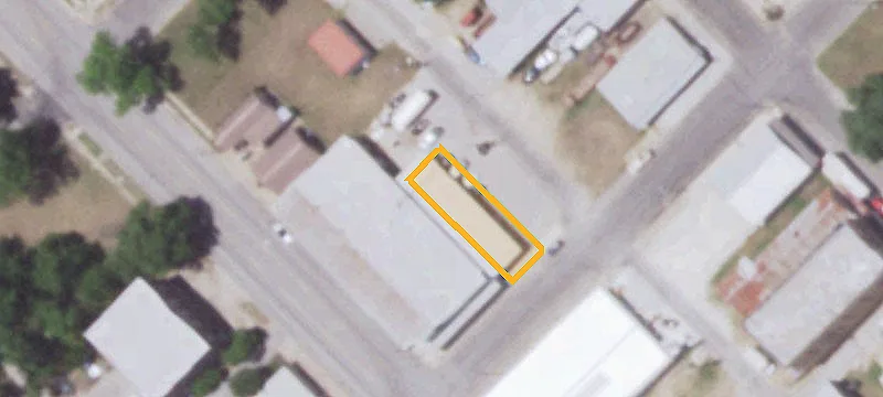 803 Ave E Ave