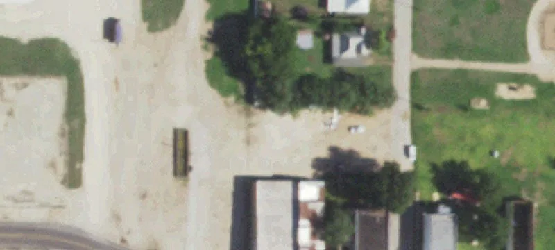 320 Dl St