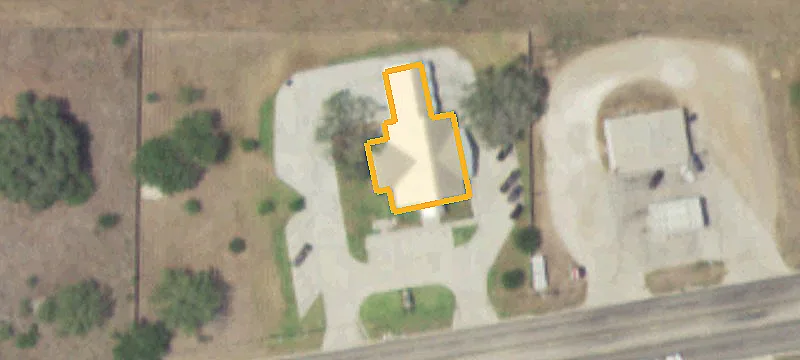 1402 Us Hwy 59th N