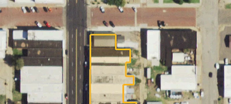 118 Main St