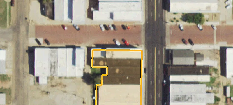 127 Main St