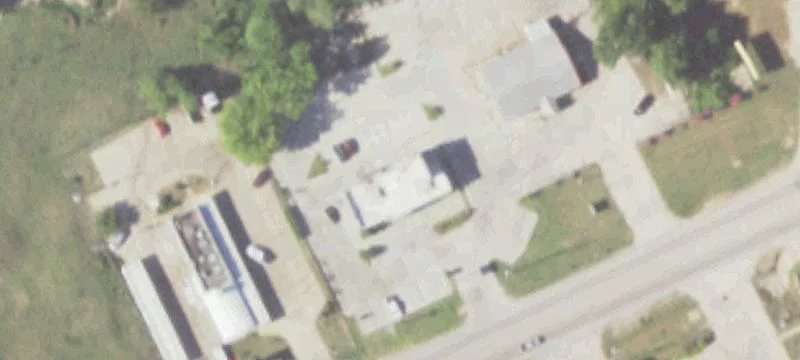 2703 Main St