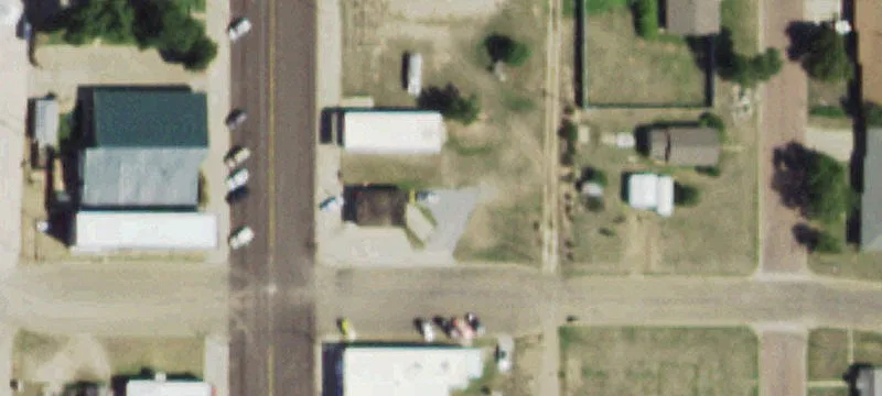 302 Main St