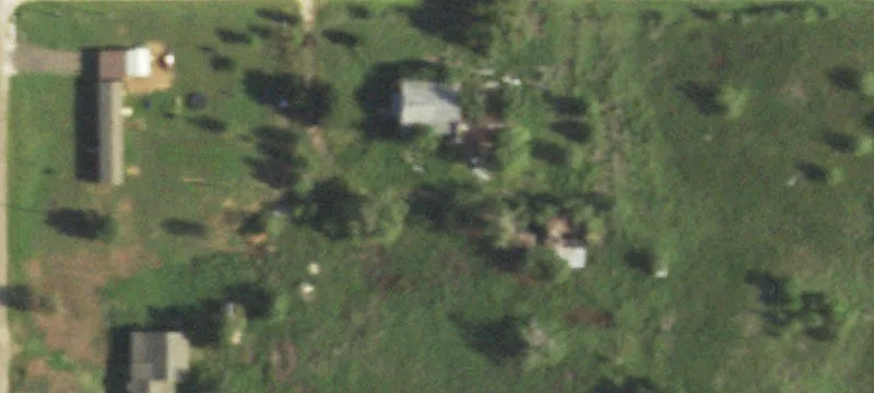 110 4th St
