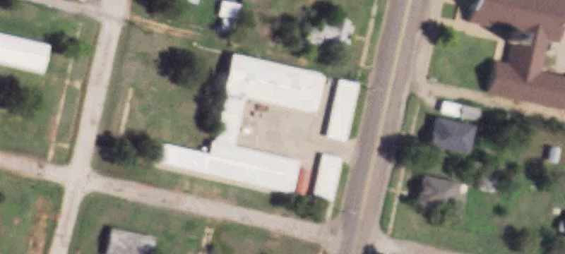 810 Main St