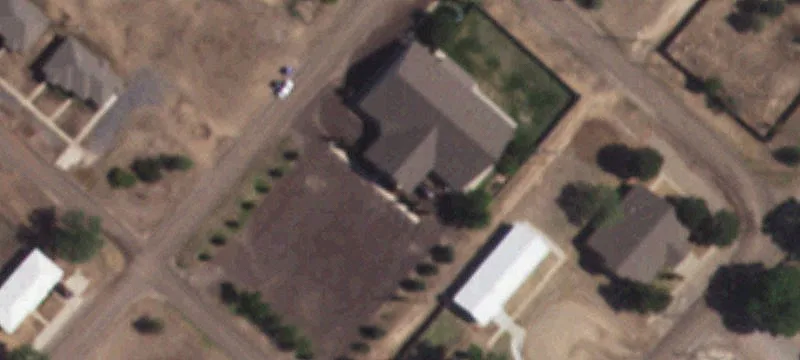 300 4th St