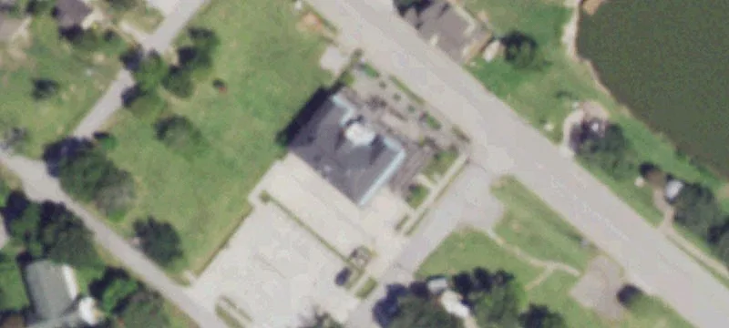 1205 Main St