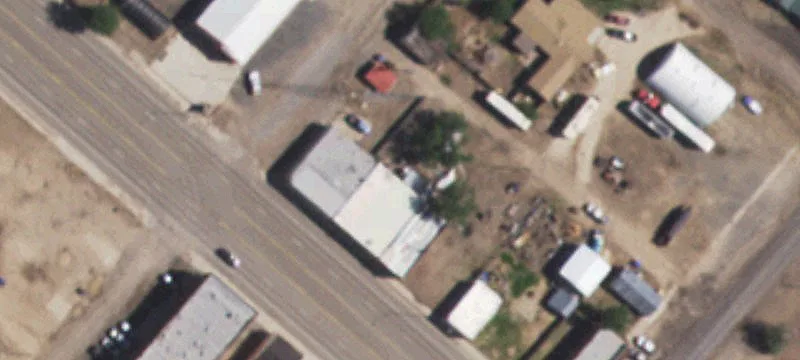 218 2nd St