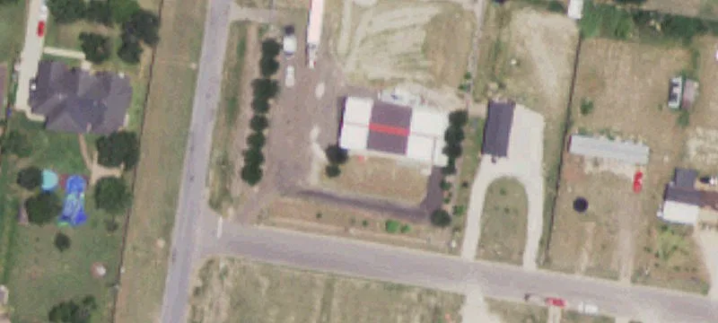 1411 Victoria Rd
