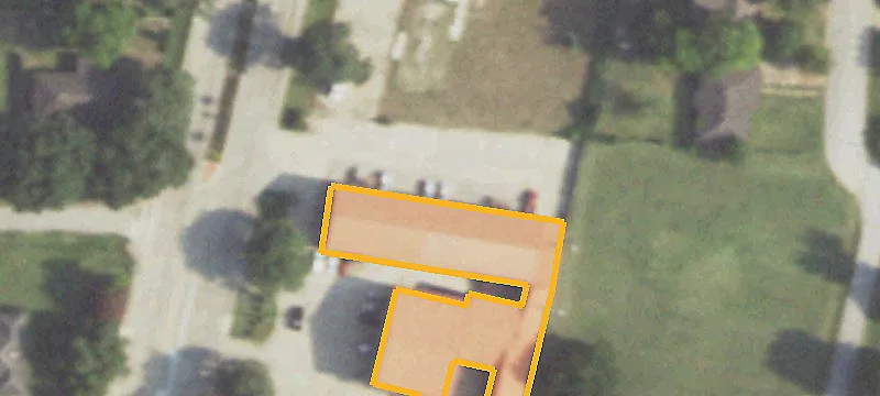 714 University Dr