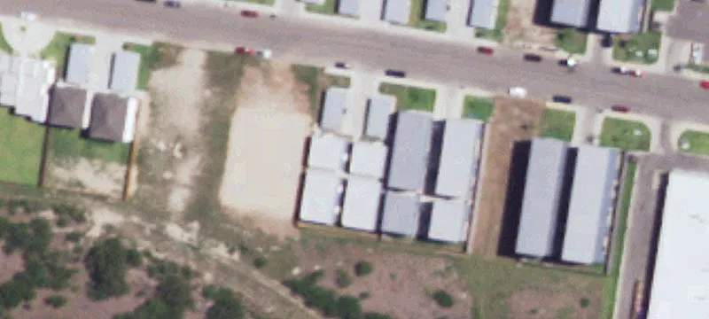 2702 Puerta Dorada