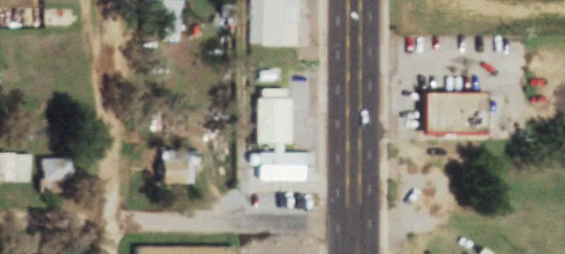 1009 Houston St