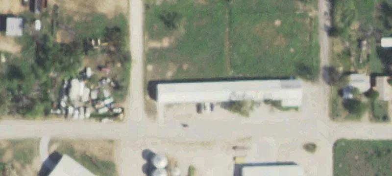 712 Overall St