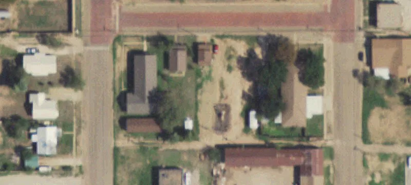 307 Main St