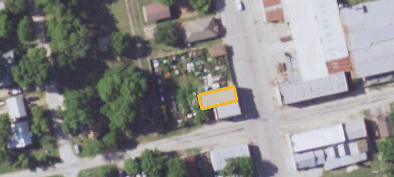 114 Main St
